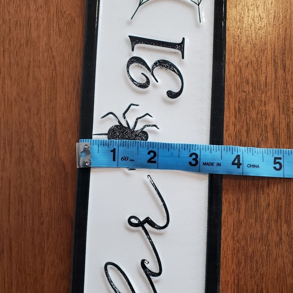 BNWT VIP Home & Garden October 31 Metal Sign Halloween - Picture 5 of 10